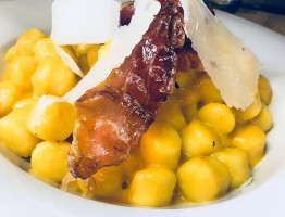 Beauty Cafe food