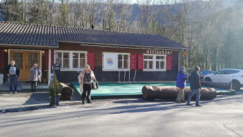 Cafe De La Source, Frederique Studer outside