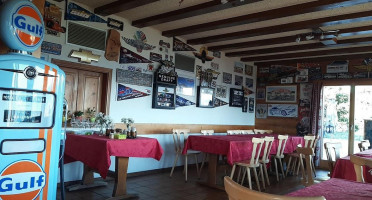 Relais Des Mayens-de-sion inside