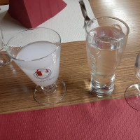 Du Haut-de-la-côte, Monique Jean-mairet drink