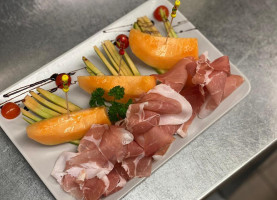 I Due Fratelli food