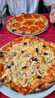 I Due Fratelli food