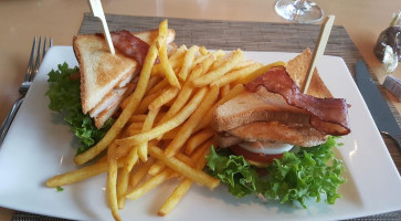 Twenty7 food