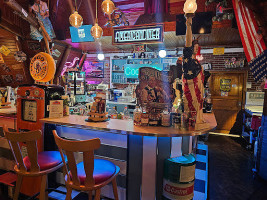 Jani´s American Diner inside