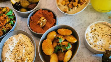 Lemon Cafe und Feinkost food