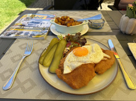 Ohlendorfs Gasthaus food