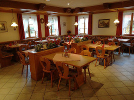 Gasthaus Adler inside