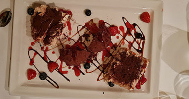 Pinseria Casa Toscana food