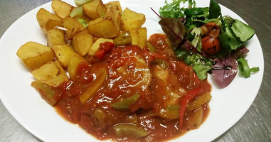 Zájezdní Hostinec Lauřím food