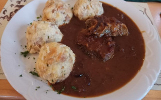 Restaurace A Penzion Lemberk food