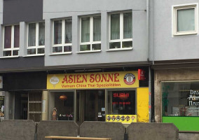 Asien Sonne outside