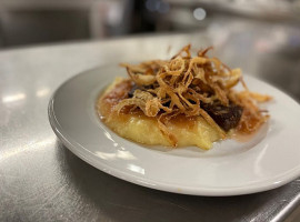 FRÜH "Em Golde Kappes" food