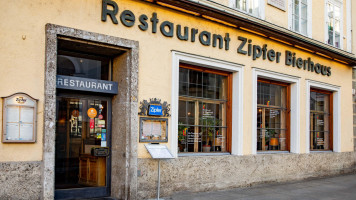 Zipfer Bierhaus Schwarz GmbH outside