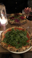 Jill Neapolitanische Pizza food