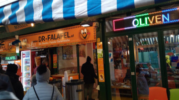 Dr. Falafel outside