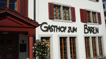 Gasthof zum Bären outside