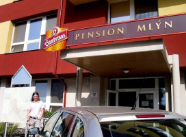 Pension Mlýn outside