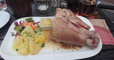 Alte Brauerei food