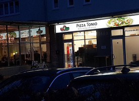 Pizzatonio Lieferservice outside