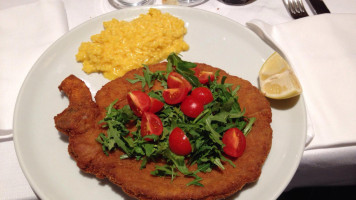 Uzwil Ihr Business Und Freizeithotel food