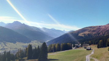 Strela-alp outside