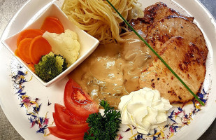 Berghaus Lauchernalp food