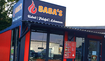 Babas’s Imbiss outside