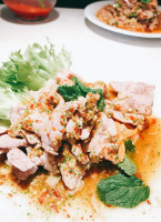 Kwan Kao food