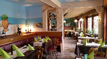 Taverne Achilleas inside