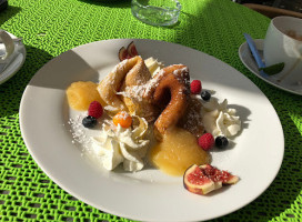 Cafe Elbflorenz food