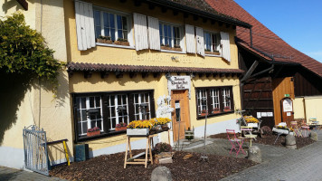 Chnuschperhüsli outside