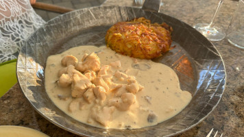 Chnuschperhüsli food