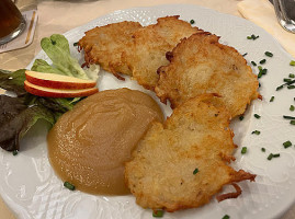 Knolle Kartoffelhaus Restaurants food