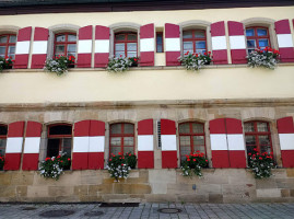 Altes Rathaus outside