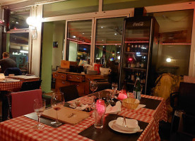 Trattoria Italiana inside