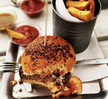 Burger Nerds food