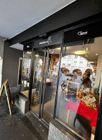 Chasbueb outside