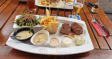 Cafe La Vita food