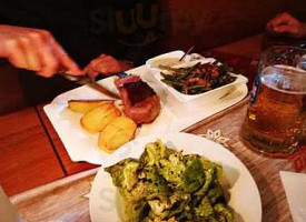 Cafe La Vita food