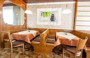 GASTHAUS - PIZZERIA Josef Leiner inside