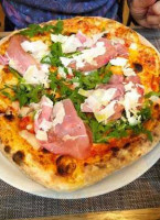 La Sosta food