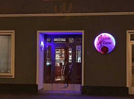 Pizzeria Milano inside