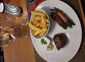 Tauris Steaks More food