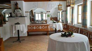 Pizzeria Alla Casa Pizza Aus Dem Holzofen inside