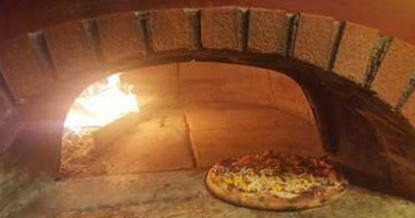 Pizzeria Alla Casa Pizza Aus Dem Holzofen inside