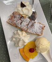 Prodinger's Wirtshaus food