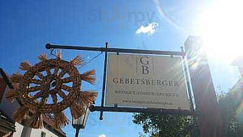 Weingut Und Heuriger Gebetsberger outside
