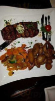 Weingut Und Heuriger Gebetsberger food