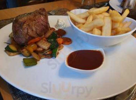 Tauris Steaks More food
