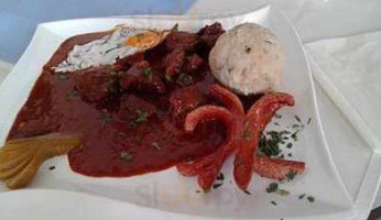 Zum Gassl food